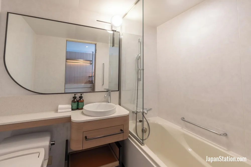 Bathroom in a guest room at ANA Crowne Plaza Okayama.