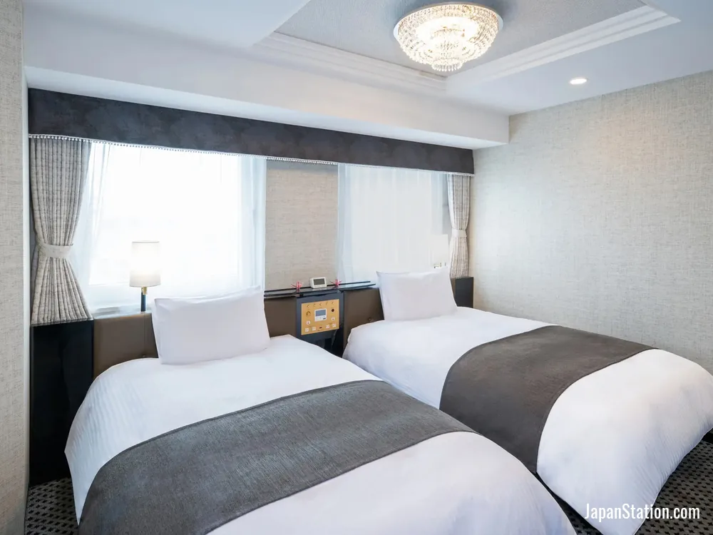 Guest room at APA Hotel Keisei Ueno Ekimae Minami.