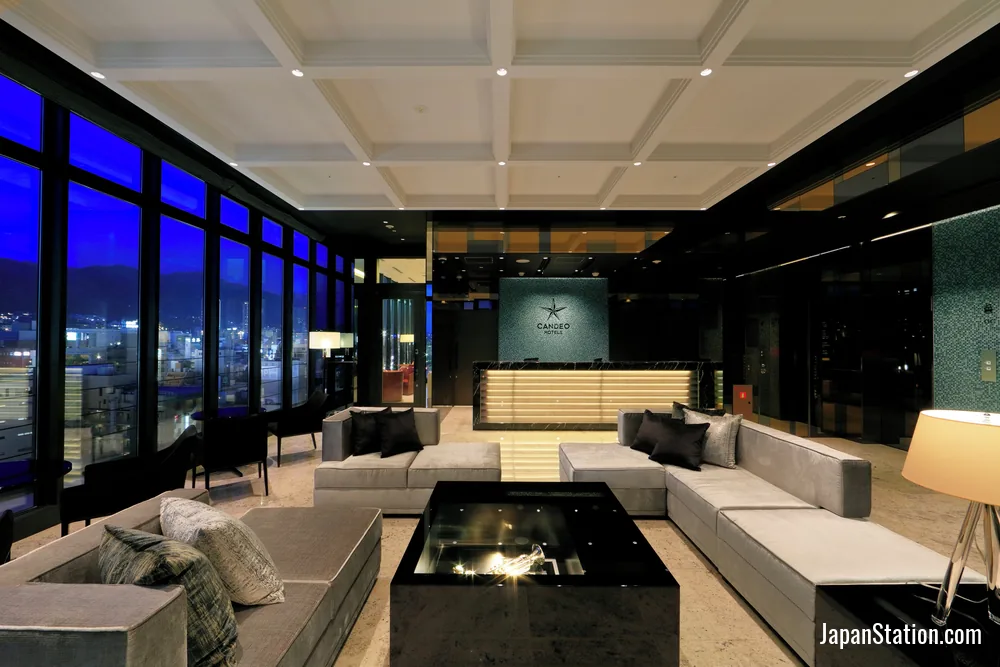 Lobby at CANDEO HOTELS Kobe Tor Road.