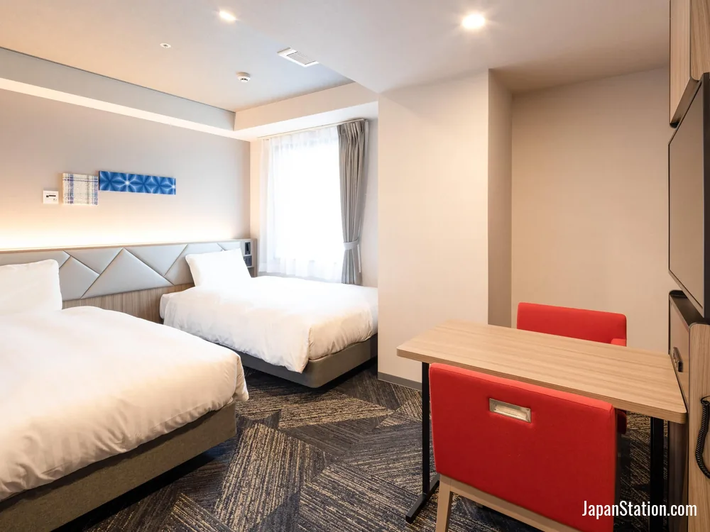Guest room at Comfort Hotel Nagoya Kanayama.