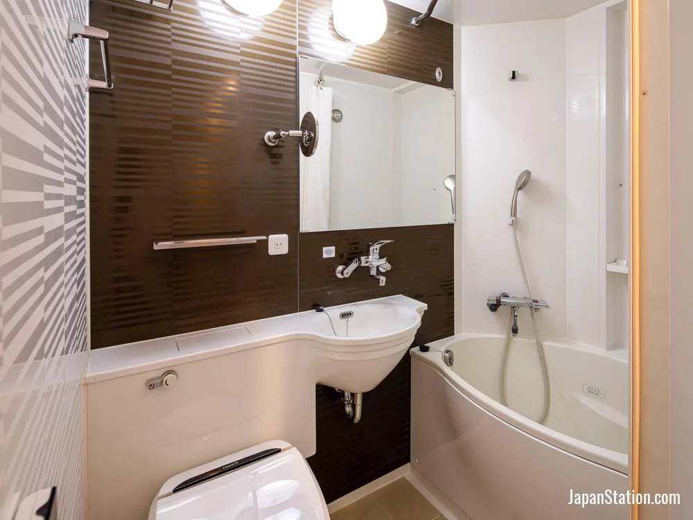 Bathroom in a guest room at Comfort Inn Nagoya Sakae.