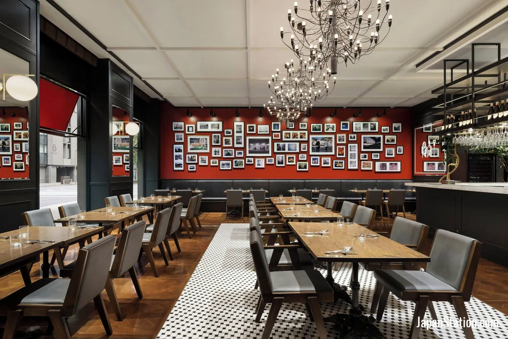 Dining area at Courtyard by Marriott Kyoto Shijo Karasuma.