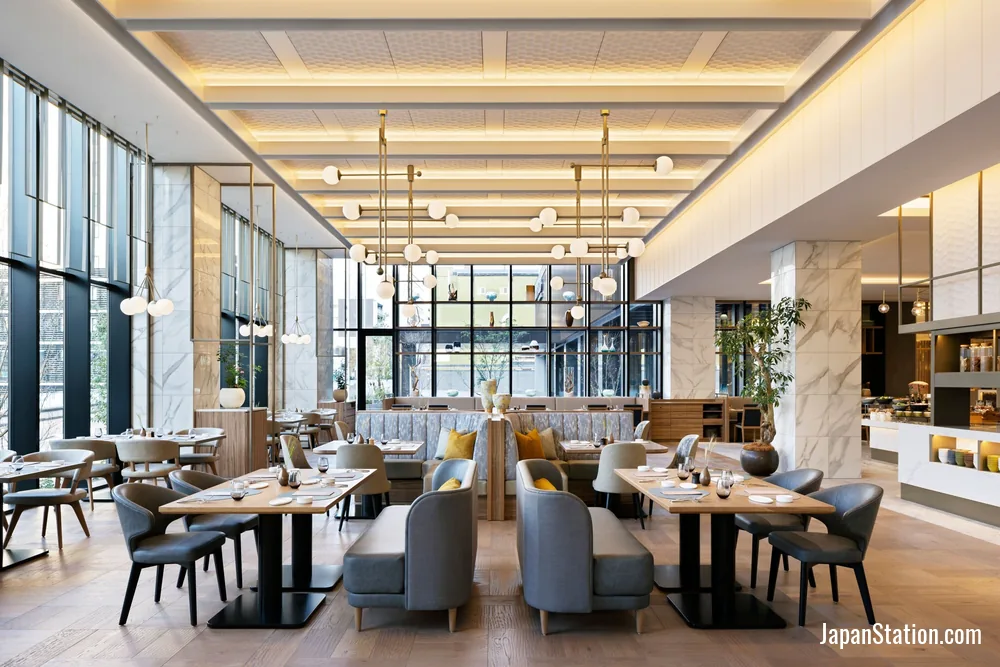 Dining area at Courtyard by Marriott Nagoya.