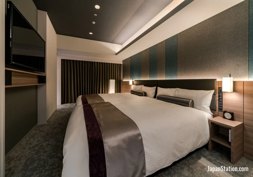 Guest room at Daiwa Roynet Hotel Himeji.