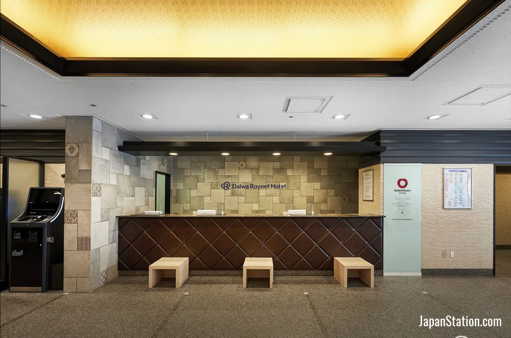 Reception area at Daiwa Roynet Hotel Kobe Sannomiya.