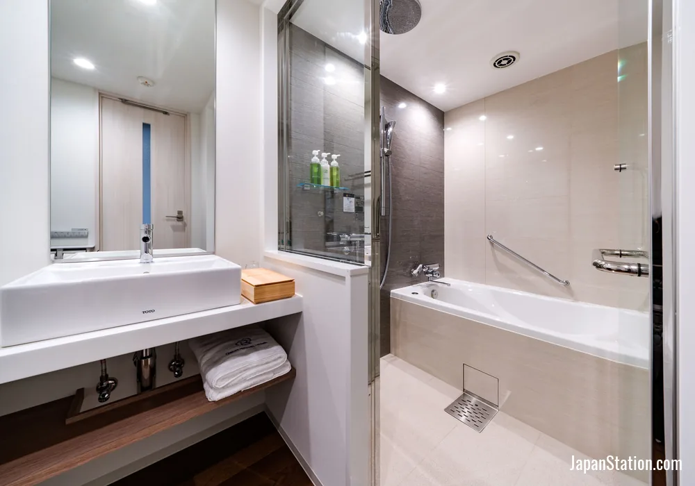 Bathroom in a guest room at Daiwa Roynet Hotel Kyoto Terrace Hachijo PREMIER.