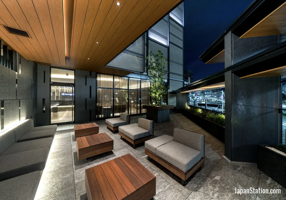 Terrace seating at Daiwa Roynet Hotel Kyoto Terrace Hachijo PREMIER.