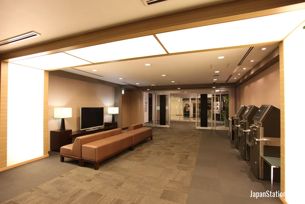 Lobby at Daiwa Roynet Hotel Okayama Ekimae.