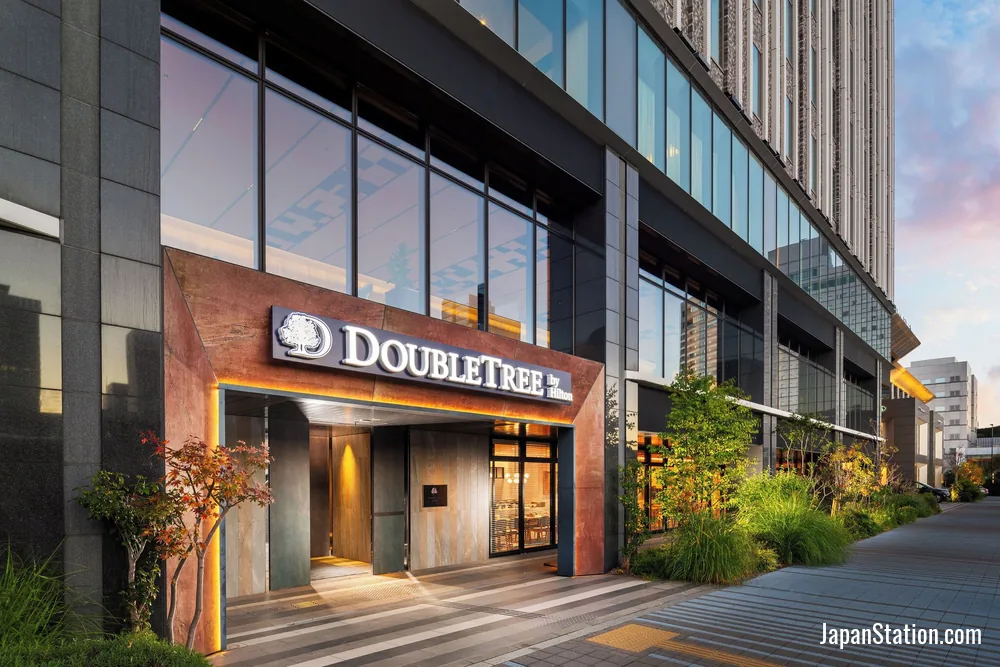 Entrance at DoubleTree by Hilton Tokyo Ariake.