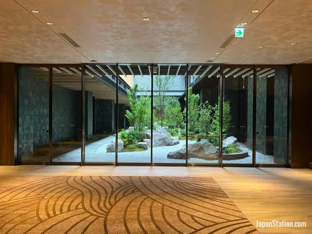 Dusit Thani Kyoto.