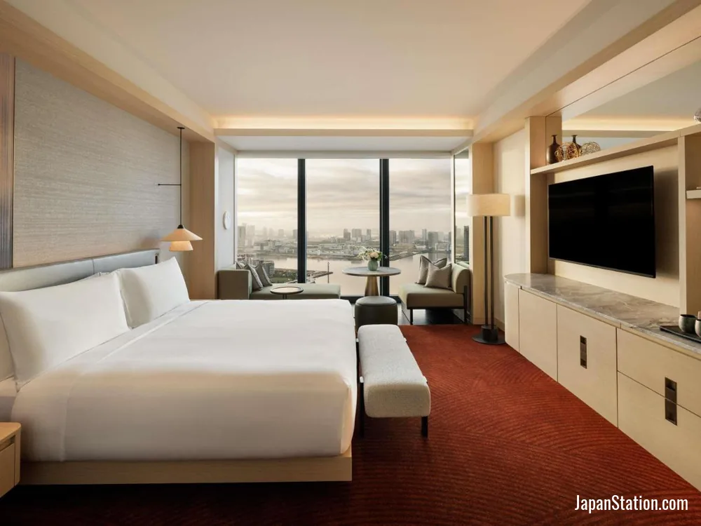 Guest room at Fairmont Tokyo.