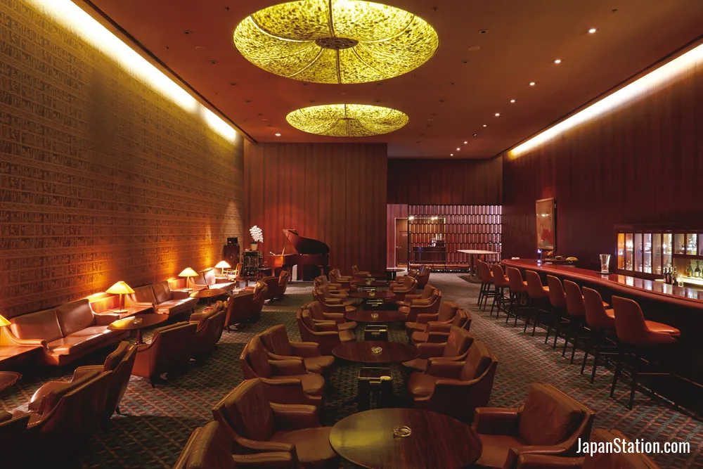 Bar at Grand Prince Hotel Shin Takanawa.