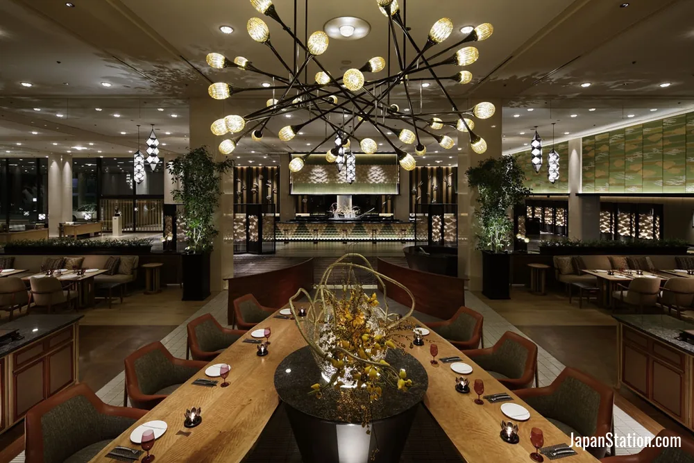 Dining area at Grand Prince Hotel Shin Takanawa.