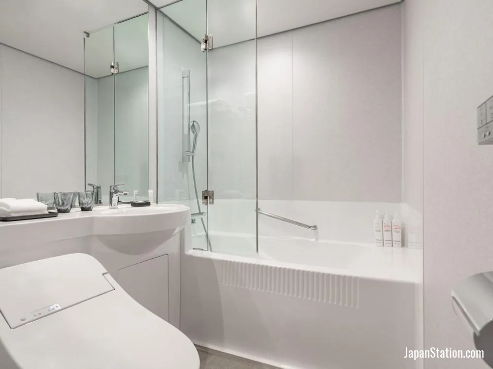 Bathroom in a guest room at Hamamatsu Marriott Hotel.