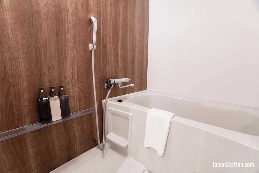 Bathroom in a guest room at Henn na Hotel Premier Kyoto Station Hachijo Exit.
