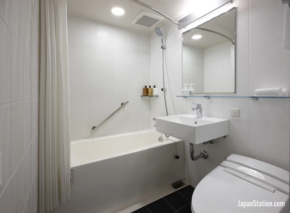 Bathroom in a guest room at Hotel Forza Hakataeki Hakata-Guchi.