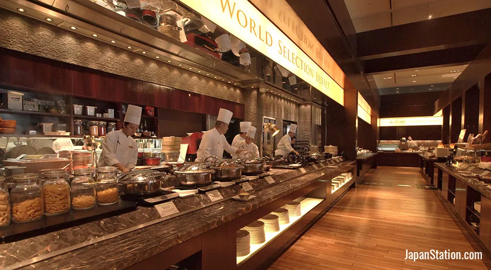 Dining area at Hotel Granvia Kyoto.