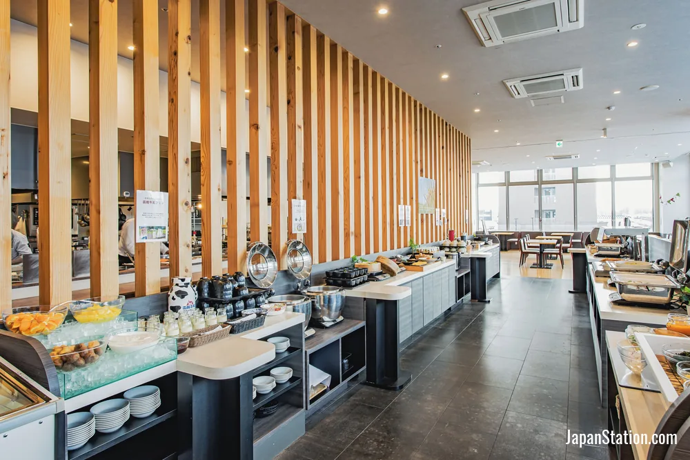 Dining area at Hotel La'gent Plaza Hakodate Hokuto.