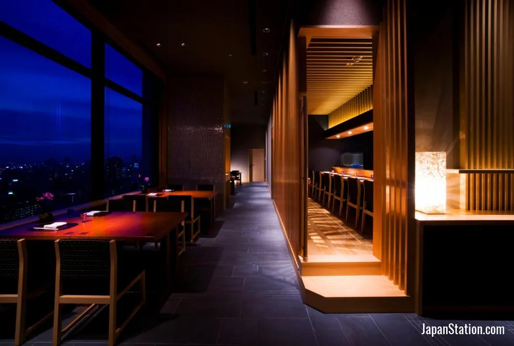 Dining area at Hotel Monterey Grasmere Osaka.
