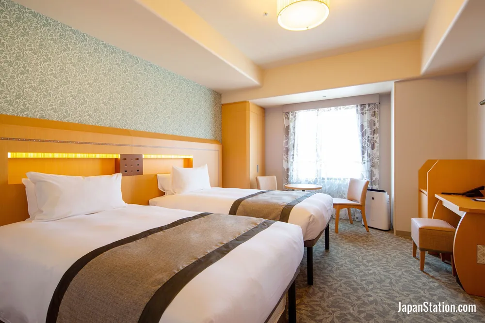 Guest room at Hotel Monterey Kobe.