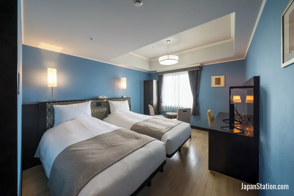 Guest room at Hotel Monterey La Soeur Osaka.