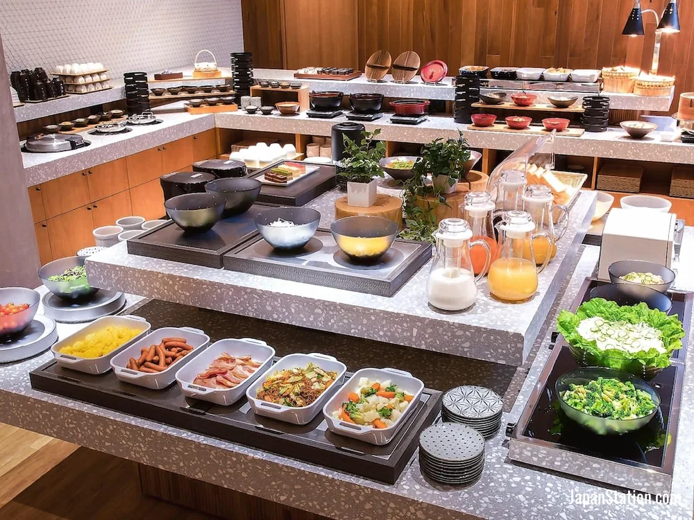 Breakfast area at HOTEL MYSTAYS Aomori Station.