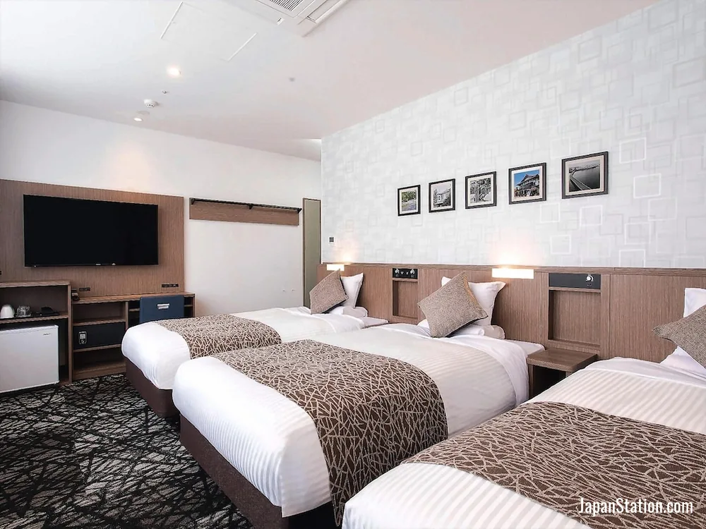Guest room at HOTEL MYSTAYS Aomori Station.