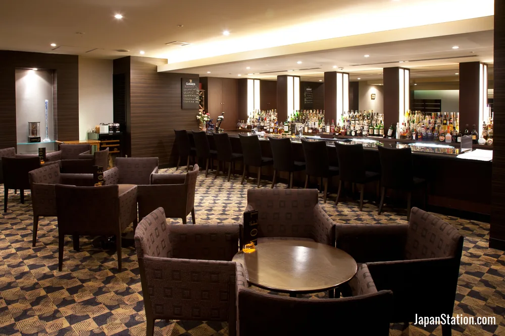 Bar at Hotel New Nagasaki.