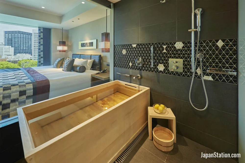 Bathroom in a guest room at Hotel New Otani Tokyo.