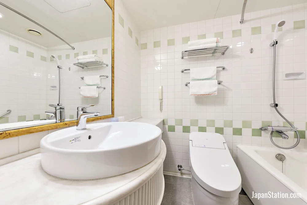Bathroom in a guest room at Hotel Nikko Northland Obihiro.