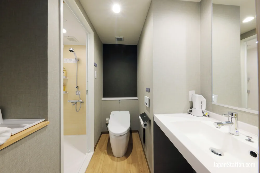 Bathroom in a guest room at JR Inn Asahikawa.