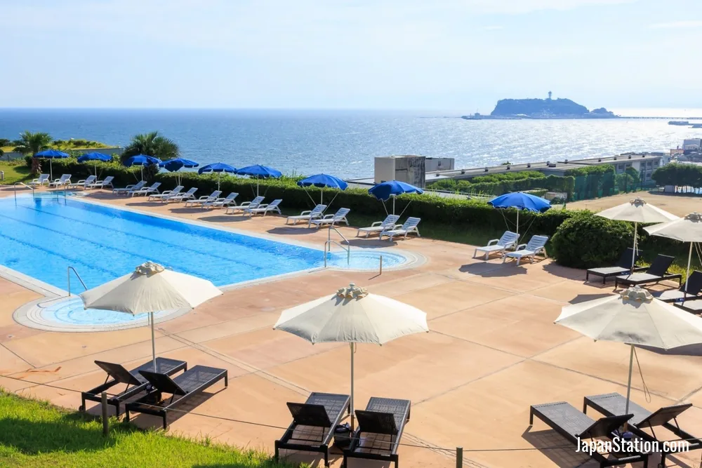 Pool at Kamakura Prince Hotel.