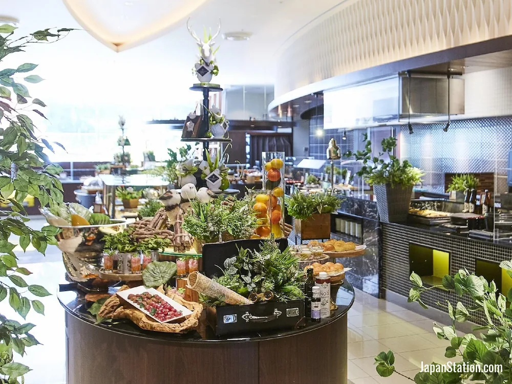 Dining area at Keio Plaza Hotel Sapporo.