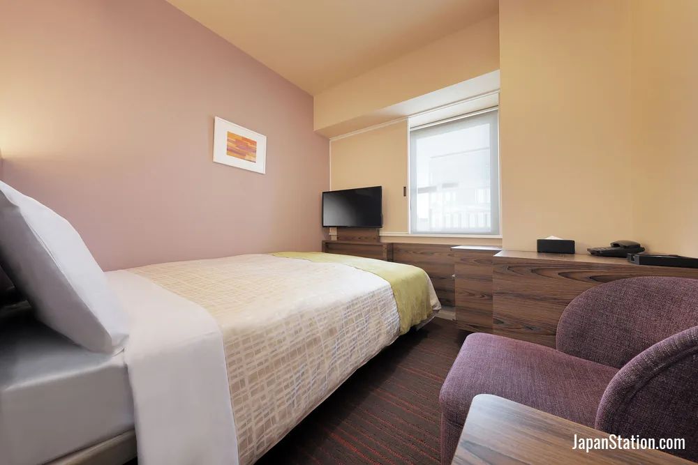 Guest room at Keio Presso Inn Ikebukuro.
