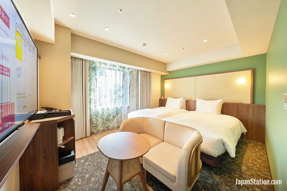Guest room at Keisei Richmond Hotel Tokyo Kinshicho.