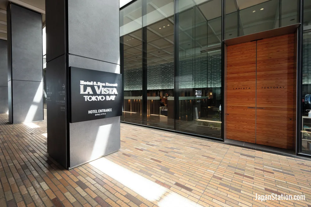 Entrance at La Vista Tokyo Bay.