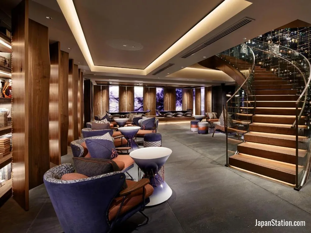 Lobby at Mercure Kyoto Station.