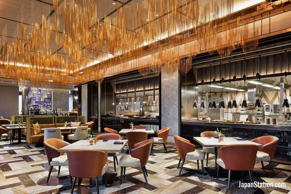 Dining area at mesm Tokyo, Autograph Collection.