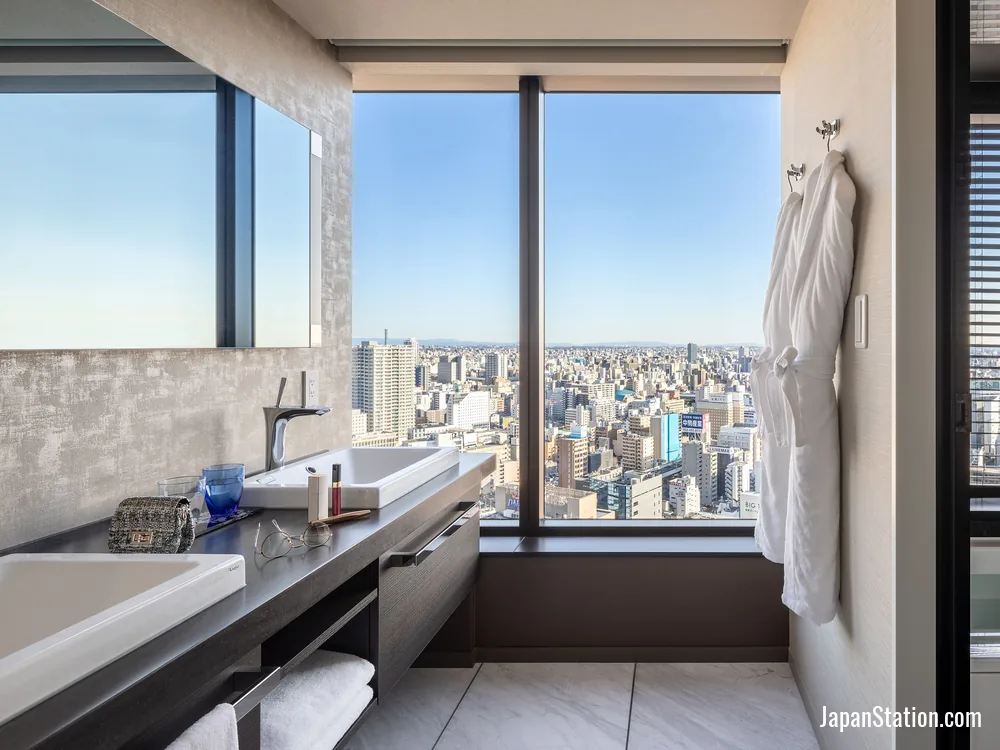 Bathroom in a guest room at Mitsui Garden Hotel Nagoya Premier.
