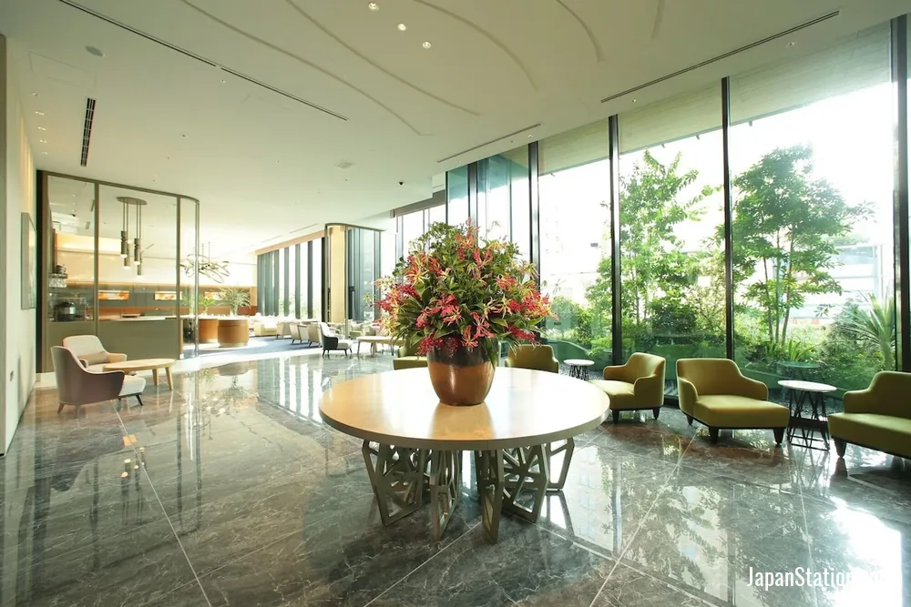 Miyako Hotel Hakata Lobby.