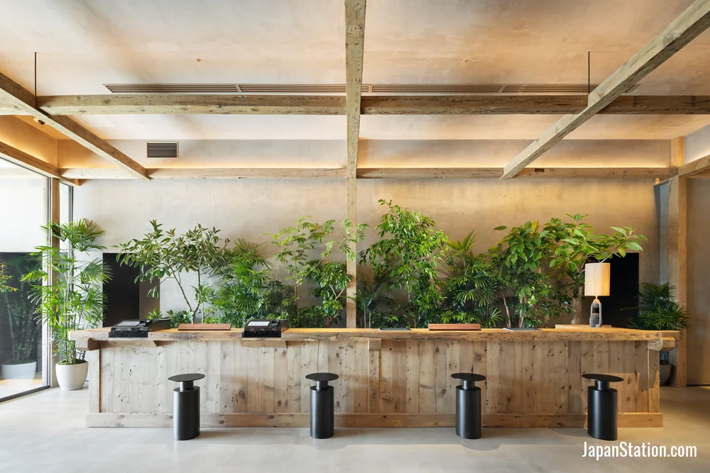 Reception area at NOHGA HOTEL KIYOMIZU KYOTO.