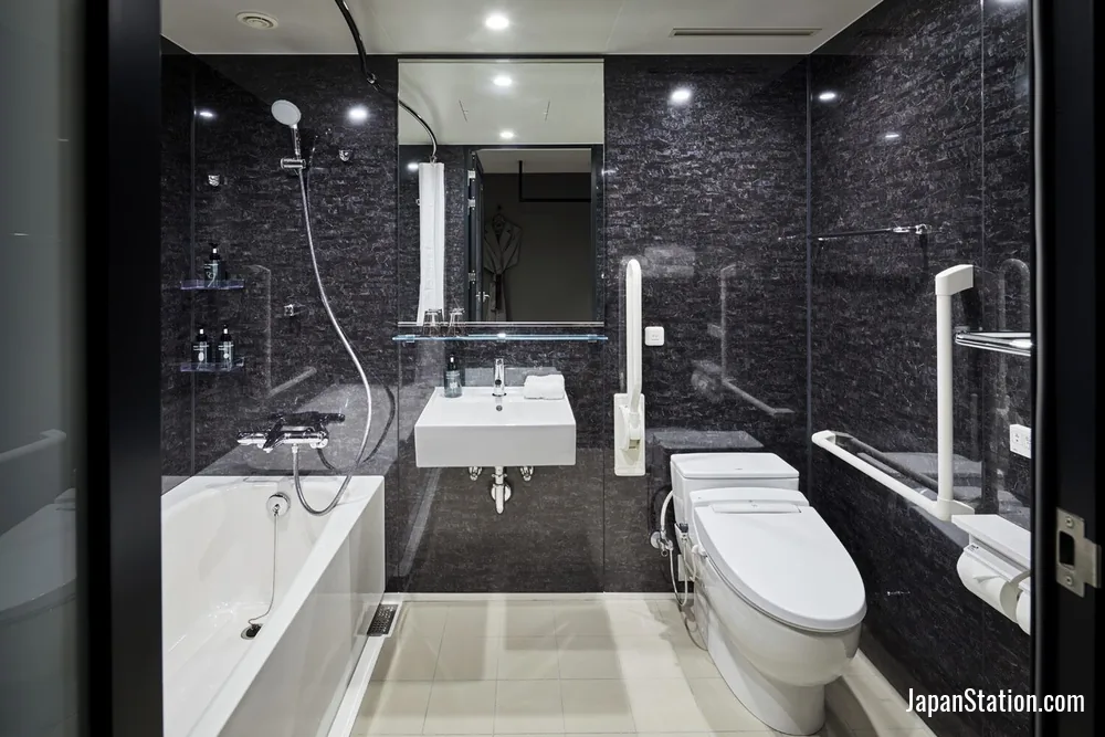 Bathroom in a guest room at NOHGA HOTEL UENO TOKYO.