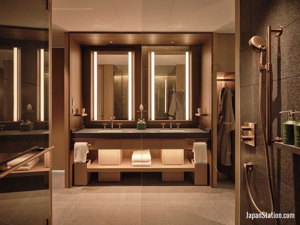 Bathroom in a guest room at Patina Osaka.