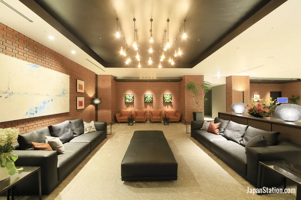 Lobby at Richmond Hotel Yokohama Ekimae.