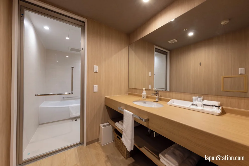 Bathroom in a guest room at Sanco Inn Iseshi Station Annex Grande.