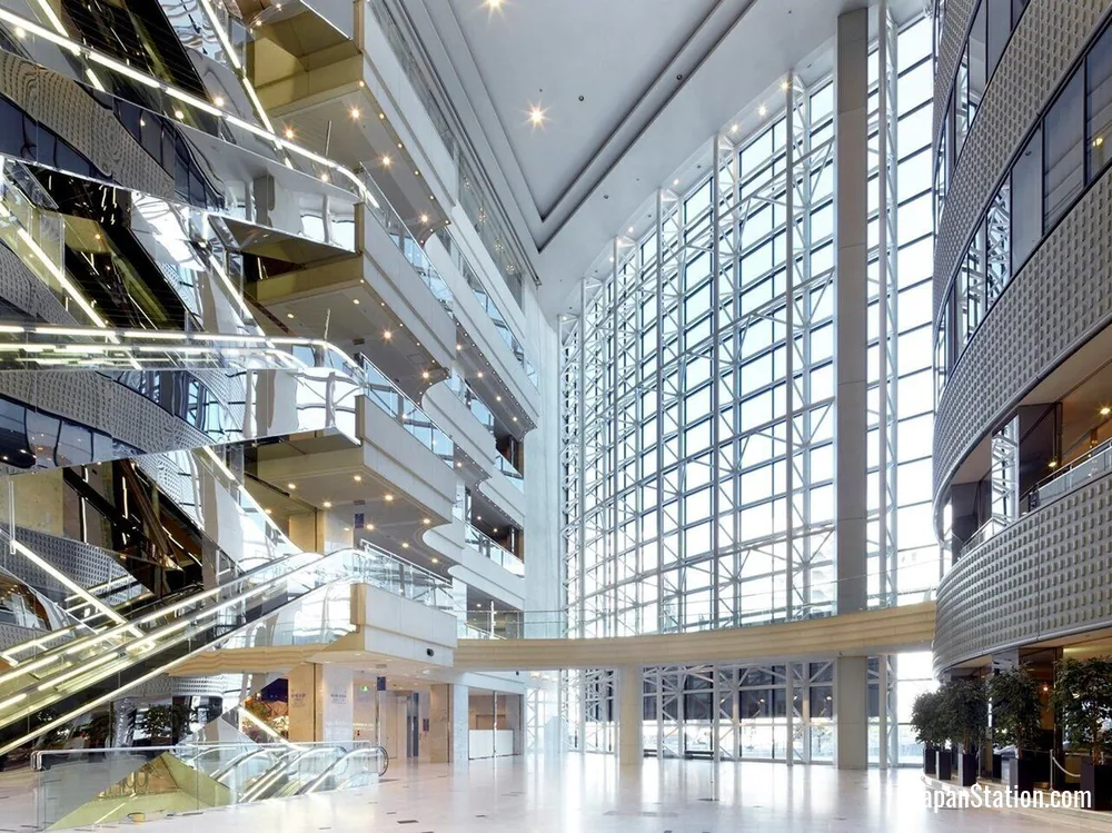 Lobby at Shin Yokohama Prince Hotel.