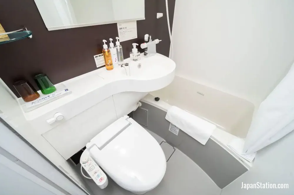 Bathroom in a guest room at SUPER HOTEL Kawagoe.