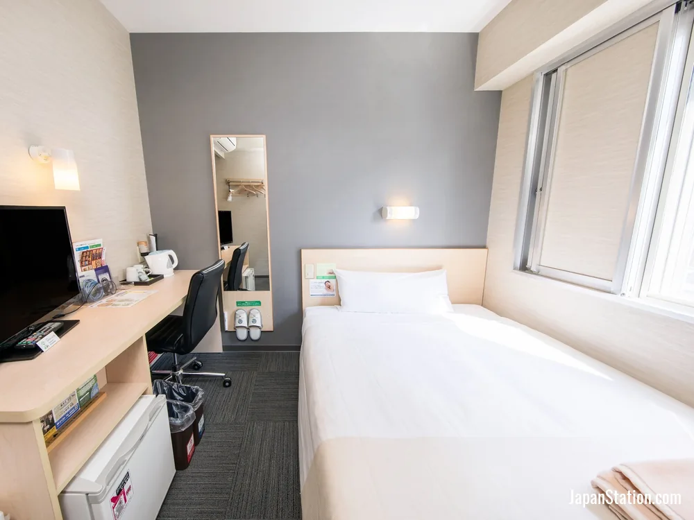 Guest room at Super Hotel Matsumoto Ekimae.