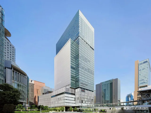 THE OSAKA STATION HOTEL, Autograph Collection