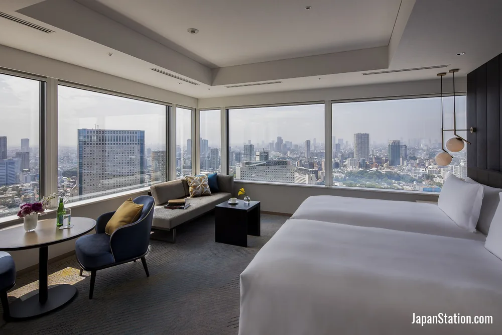 Guest room at The Strings by InterContinental Tokyo.